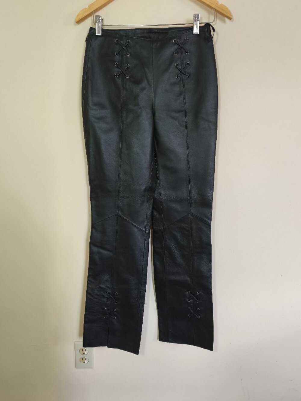 90s y2k Wilsons 100% Leather Lace Up Waist Bootcut Pants 2 Black Edgy Sexy Biker